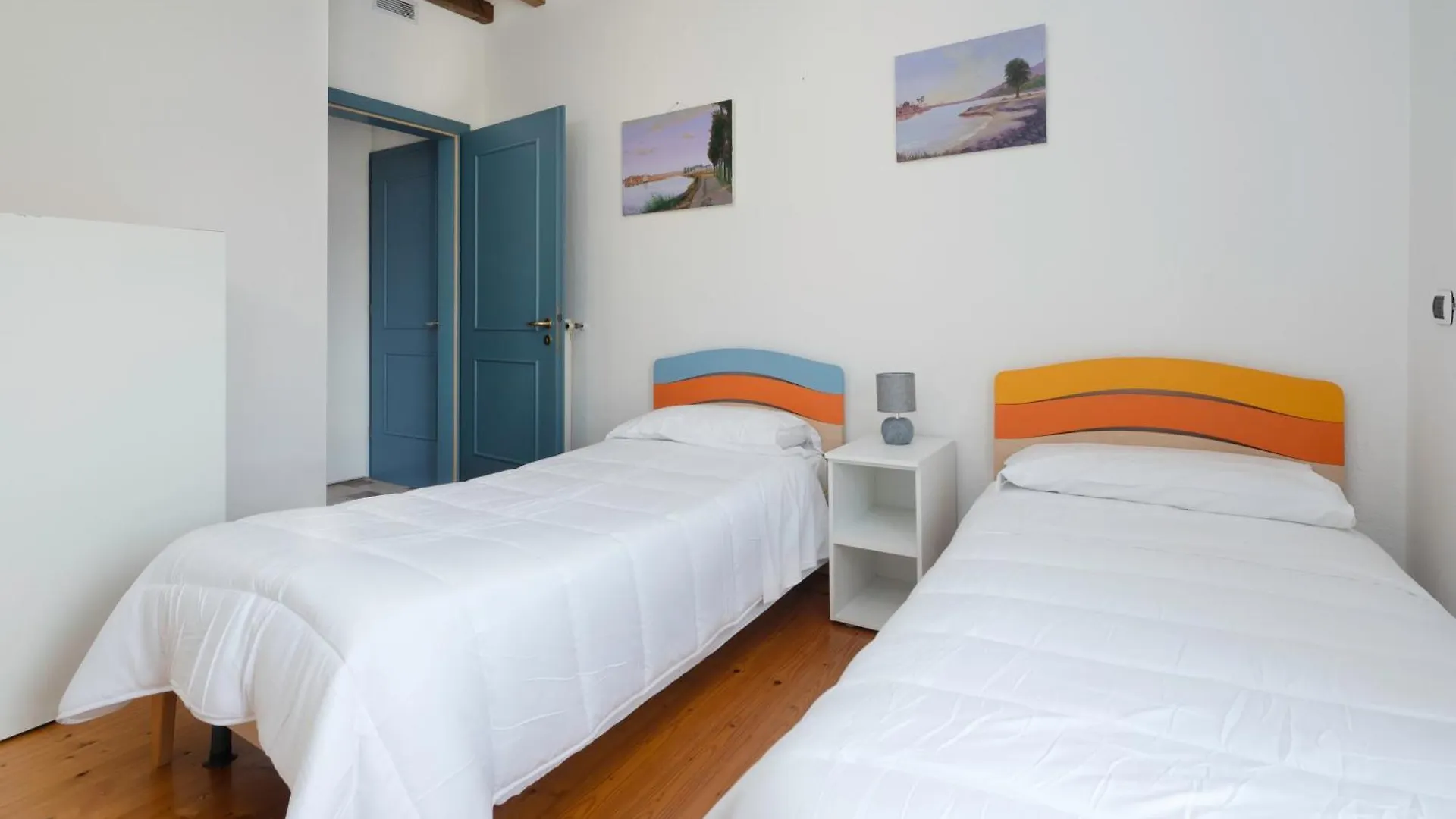 Villa Zanina Peschiera del Garda 0*,  Italy